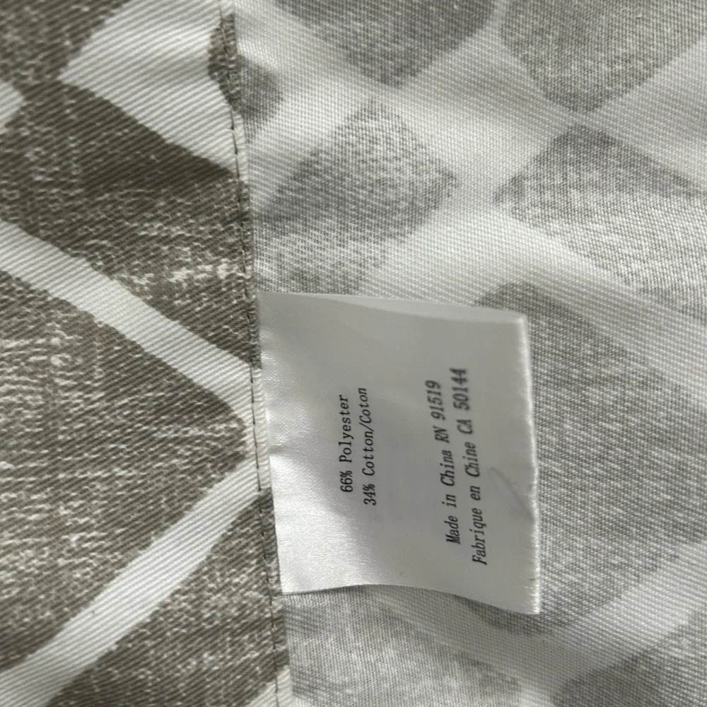 Neutral Geometric curtains  - Gray and White